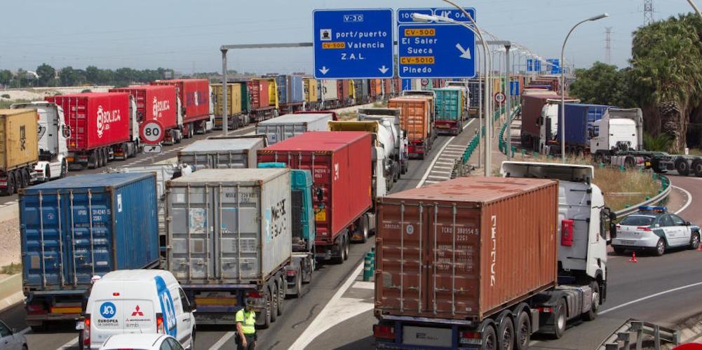 El transporte portuario por carretera empieza a notar escasez de  contenedores – ACE